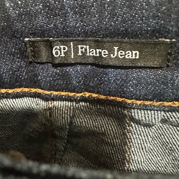 Talbots Dark Wash Flare Jeans With Gold Buttons, Size 6P - Picture 5 of 7